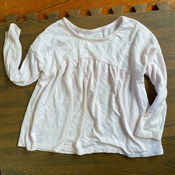 🌸3/$10🌸 pink and sparkle top - Picture 1 of 3